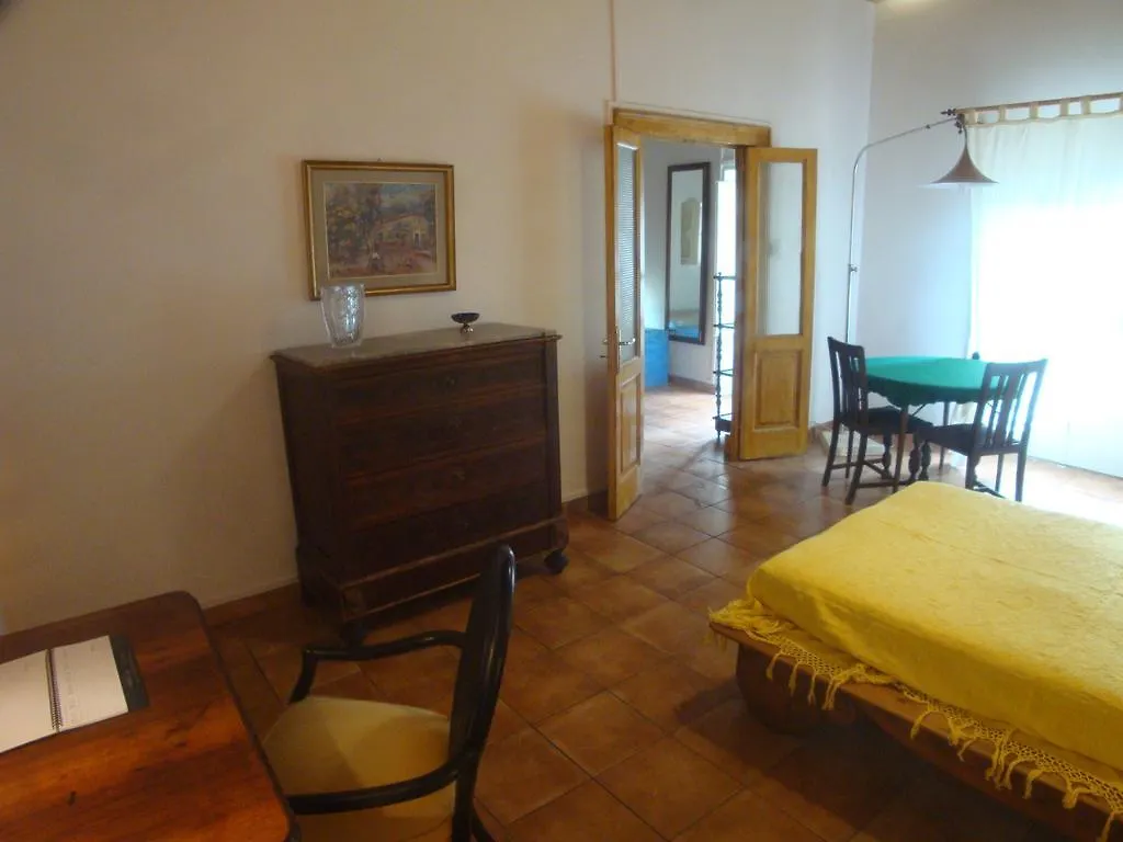 Masseria La Pergola Hotel Paterno