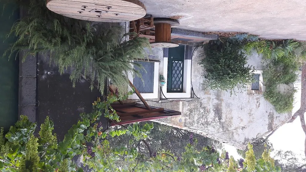 Masseria La Pergola Hotel Paterno