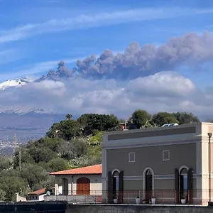 Le Tre Scimmiette Paterno (Sicily)